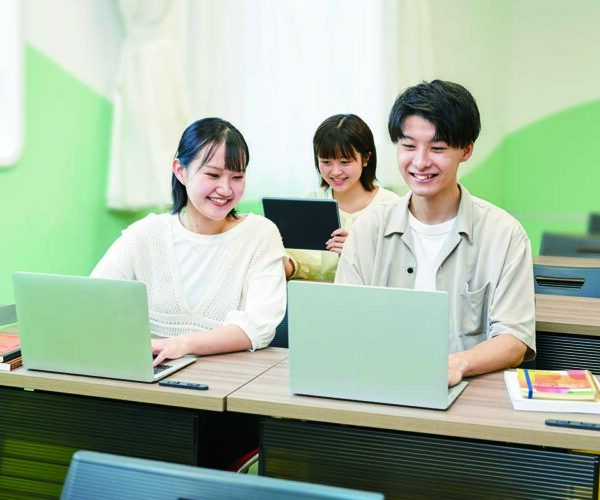 東京醫療秘書福祉＆IT專門學校